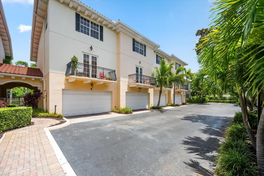 2502 N Dixie Highway #52, Lake Worth Beach, FL 33460 - #2