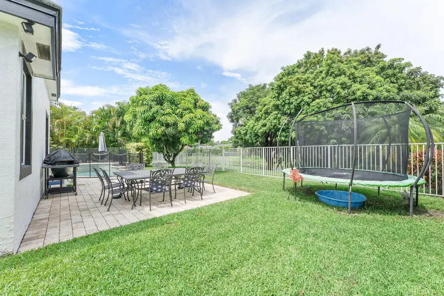 5165 NW 50th Avenue, Coconut Creek, FL 33073 - #2