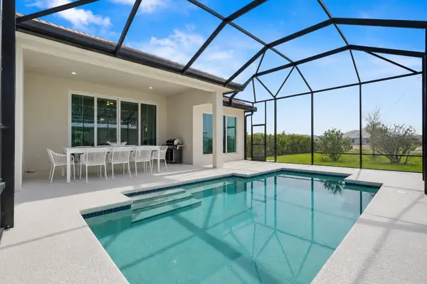 9163 SW Pinnacle Place, Port St Lucie, FL 34987