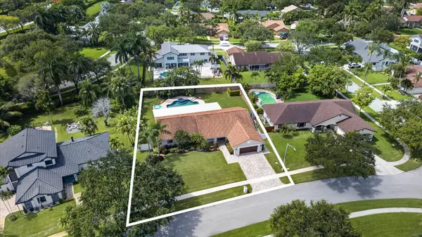 20250 NW 5th Street, Pembroke Pines, FL 33029