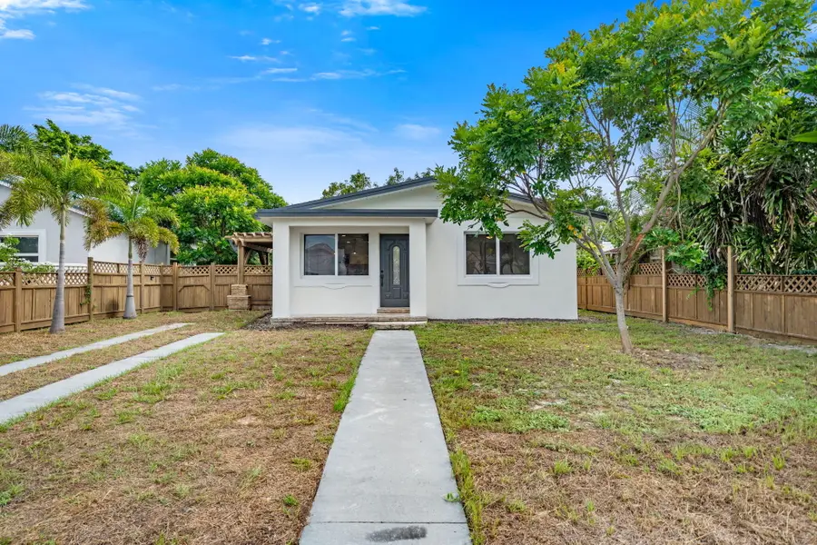 715 High Street, West Palm Beach, FL 33405 - #2