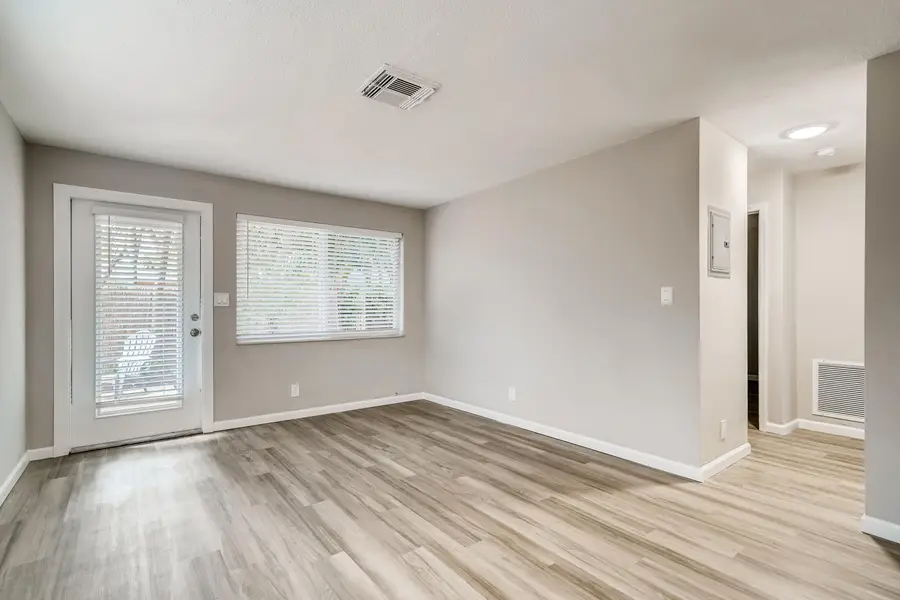 1720 NE 8th Avenue, Fort Lauderdale, FL 33305 - #3