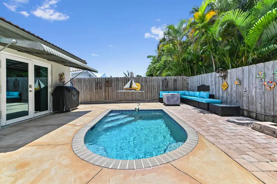 138 NE 29th Street, Wilton Manors, FL 33334 - #3