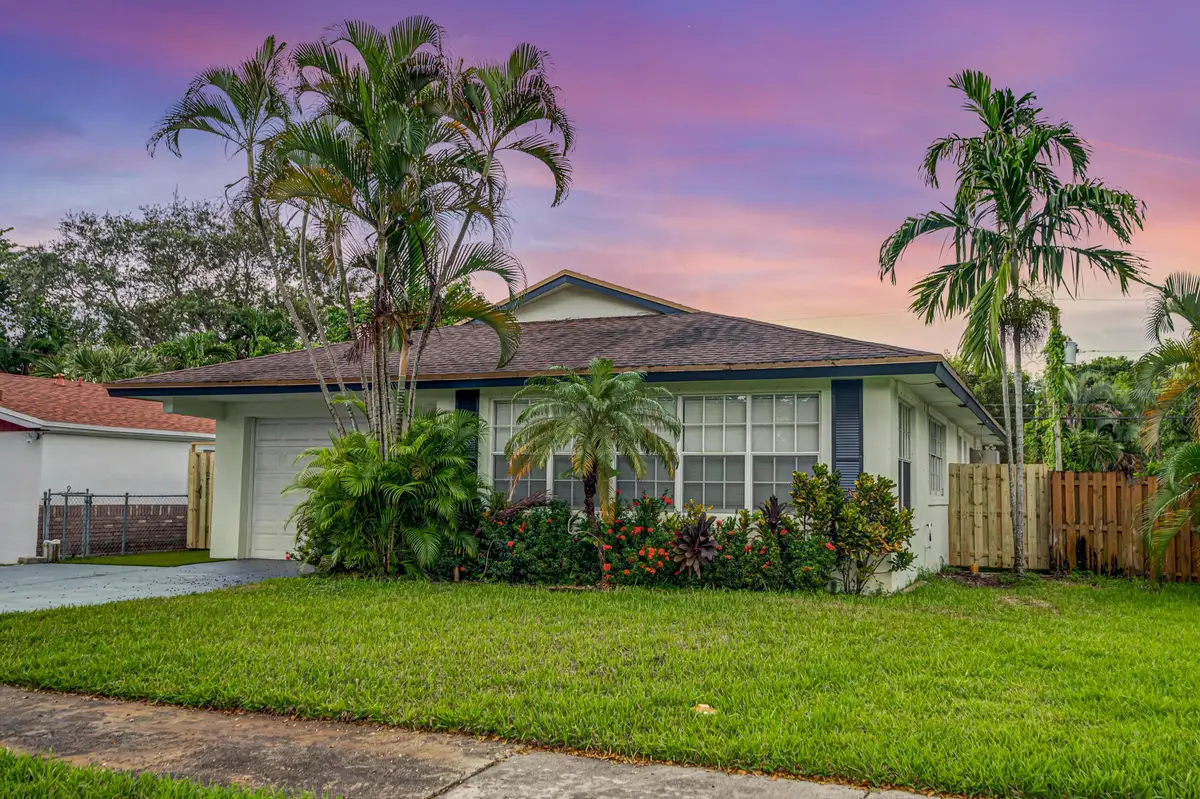 1004 SW 19th Street, Fort Lauderdale, FL 33315 - #1