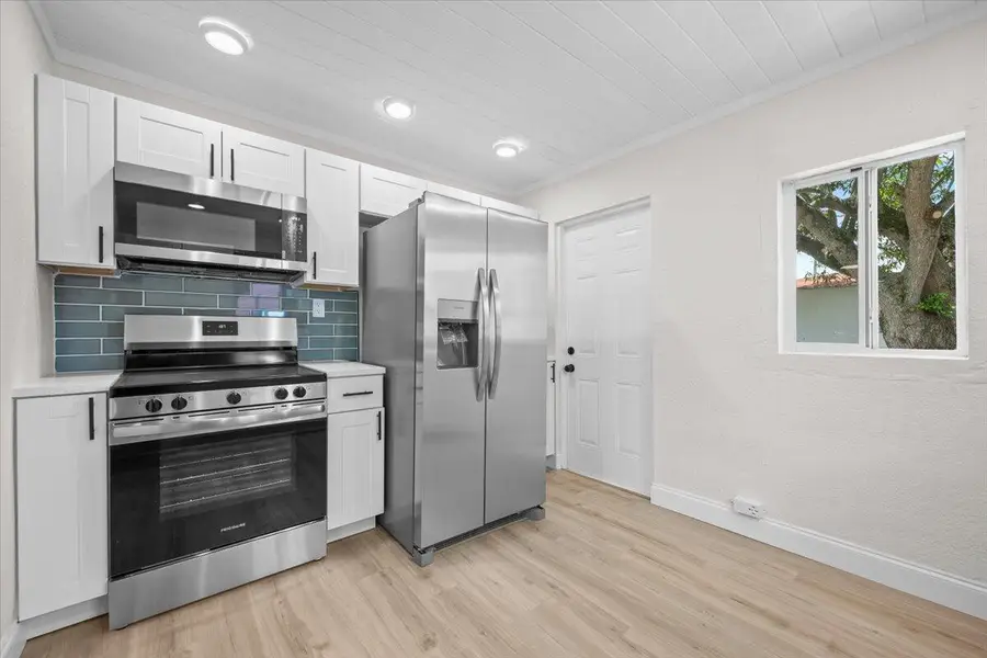 1030 22nd Street, West Palm Beach, FL 33407 - #2