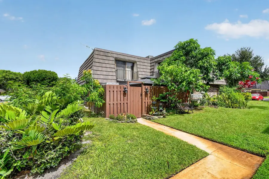1610 Forest Lakes Circle #B, West Palm Beach, FL 33406 - #2