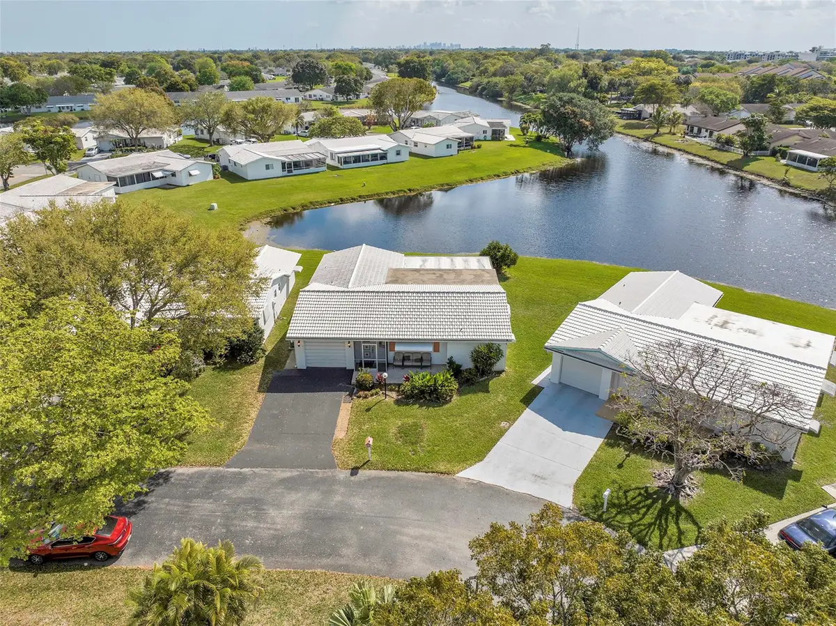 1010 NW 89th Way, Plantation, FL 33322 - #1