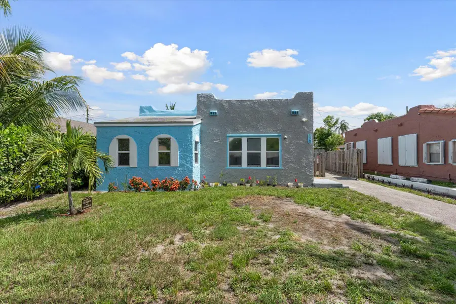 120 NW 4th Avenue, Boynton Beach, FL 33435 - #2