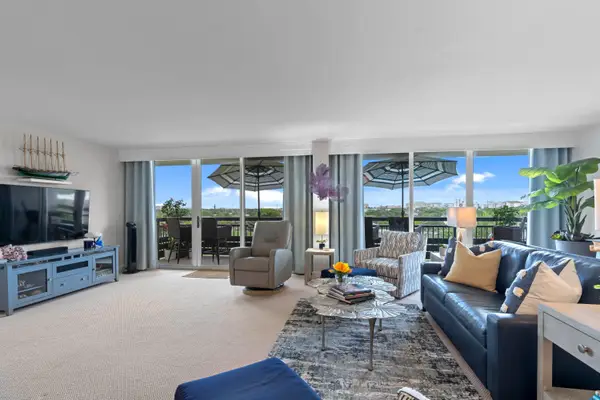 555 NW 4th Avenue #Apt 501, Boca Raton, FL 33432