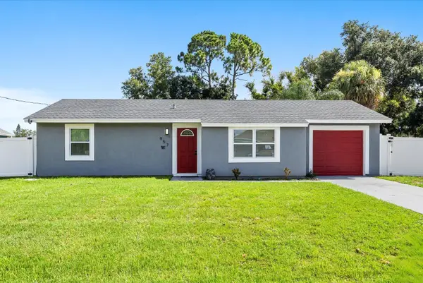 957 SW Nichols Terrace, Port St Lucie, FL 34953