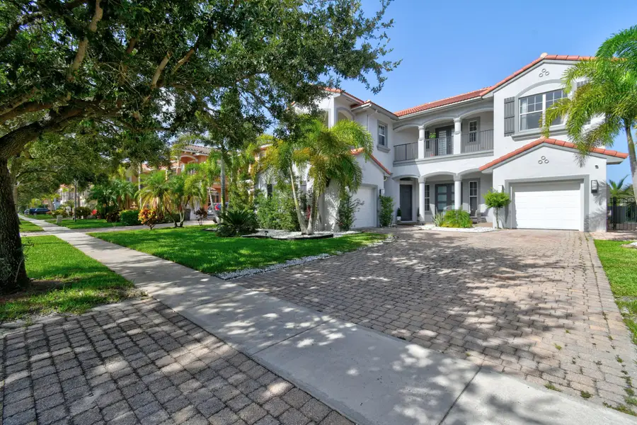 700 Cresta Circle, West Palm Beach, FL 33413 - #2