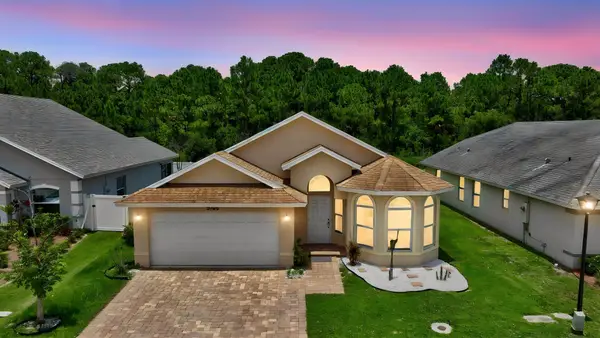 9760 Palm Breezes Drive, Fort Pierce, FL 34945