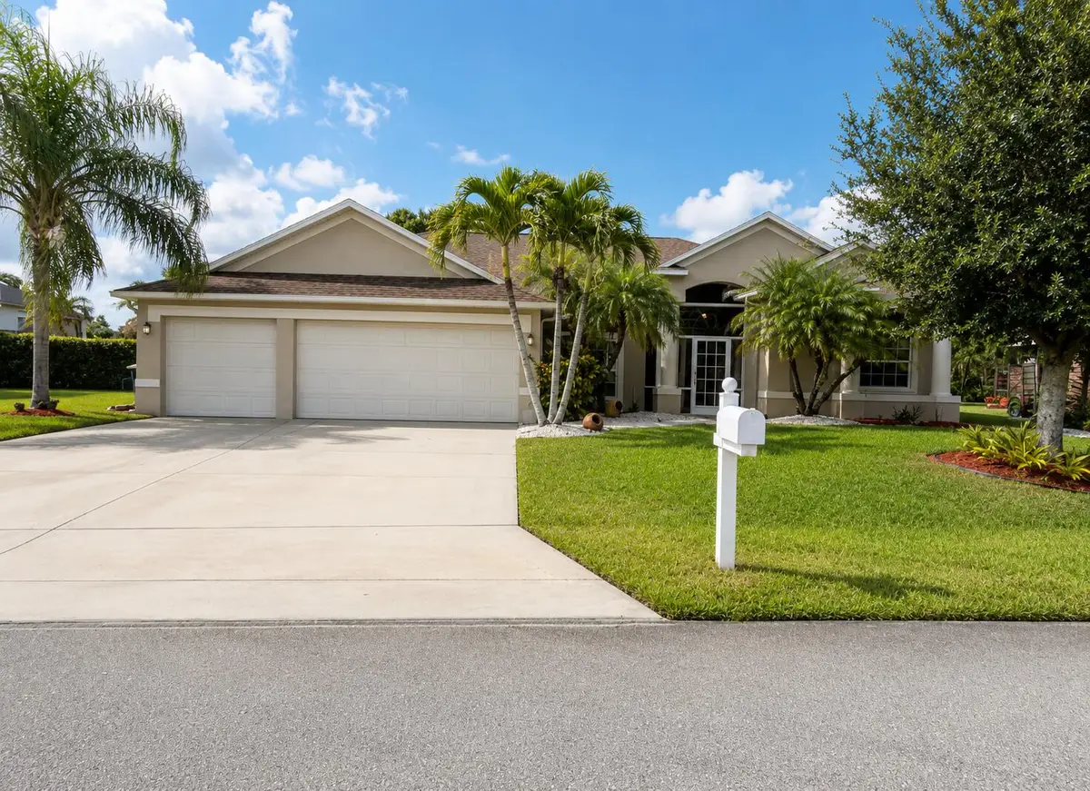 2811 Serenity Circle S, Fort Pierce, FL 34981 - #1