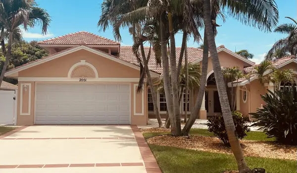 2001 Cypress Avenue, Fort Pierce, FL 34949
