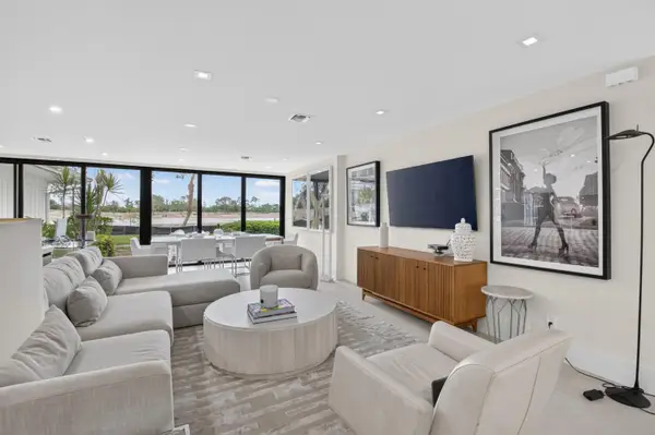 403 Bridgewood Court #403, Boca Raton, FL 33434