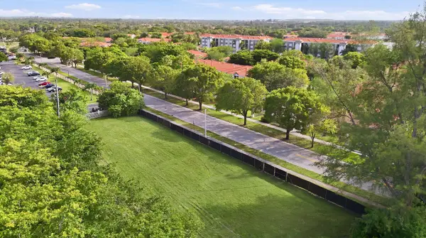 1800 N Sherman Circle, Miramar, FL 33025