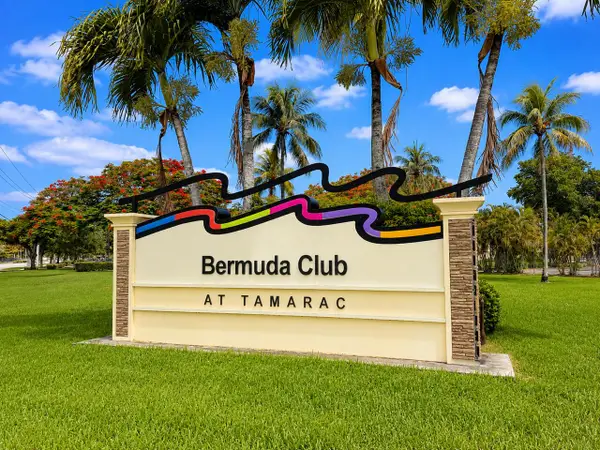 5901 NW 61st Avenue #105, Tamarac, FL 33319