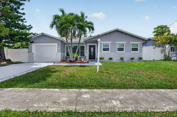 22305 SW 57th Avenue, Boca Raton, FL 33428