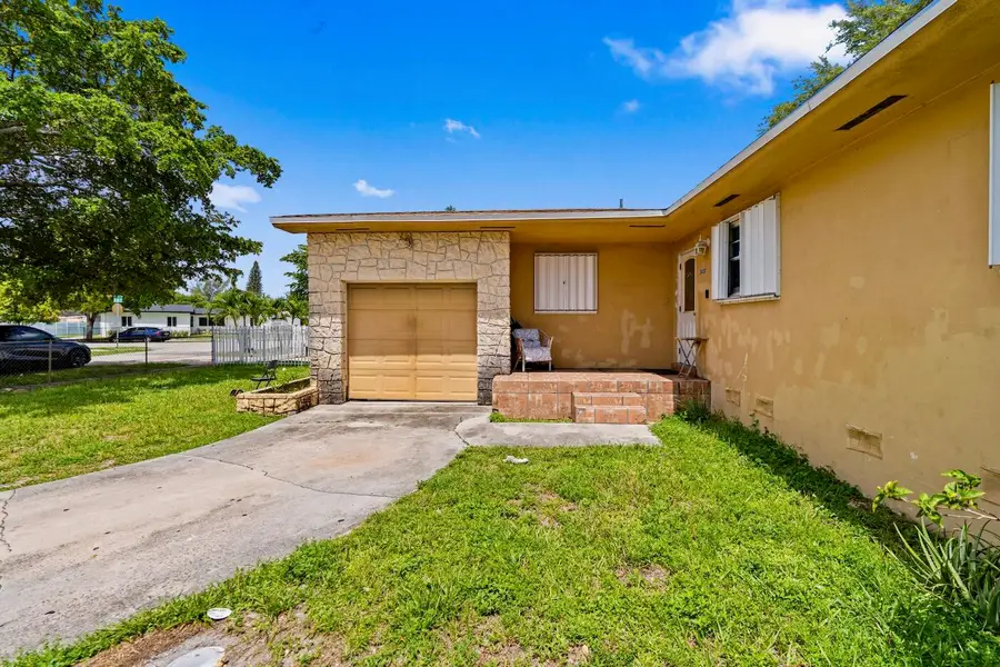 3031 NW 69th Terrace, Miami, FL 33147 - #3