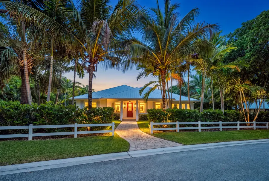 104 Hillcrest Drive, Sewalls Point, FL 34996 - #2