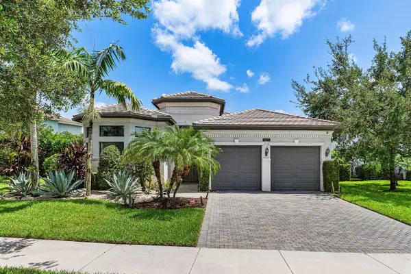16872 Pavilion Way, Delray Beach, FL 33446