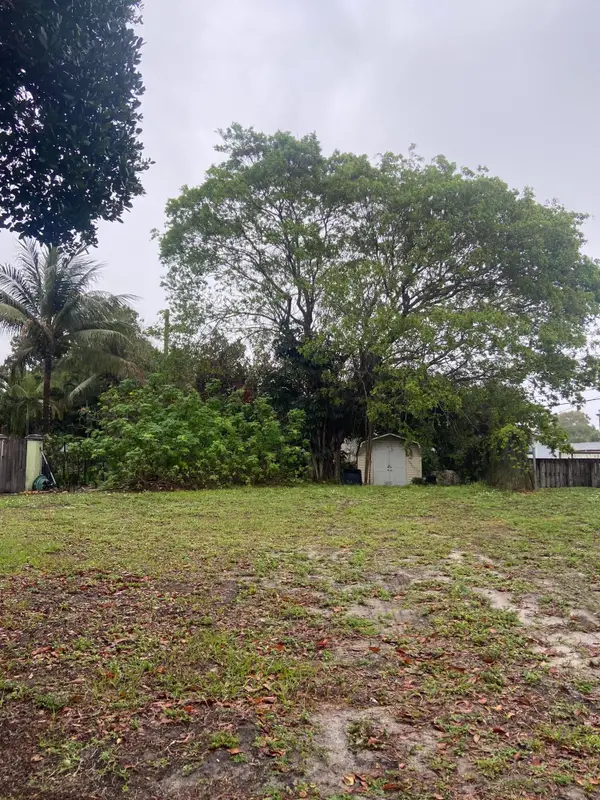 212 NE 14th Avenue, Pompano Beach, FL 33060
