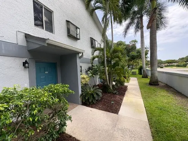 2753 S Oakland Forest Drive #102, Oakland Park, FL 33309 - #2