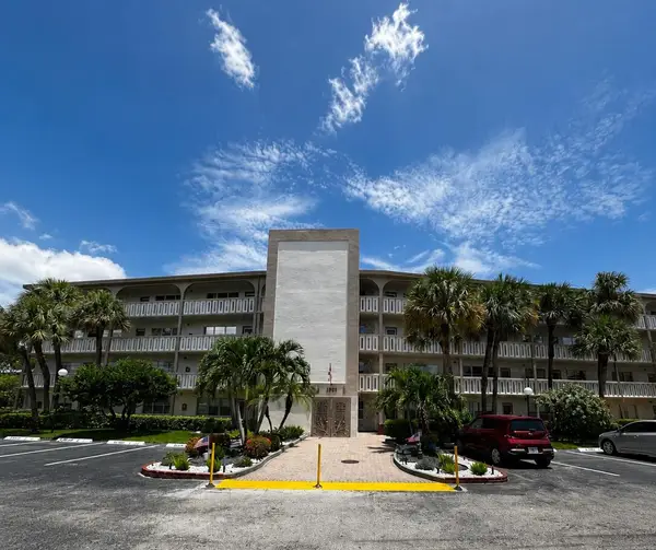1901 Bermuda Circle #F2, Coconut Creek, FL 33066