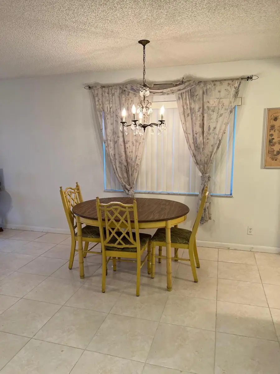 192 Flanders Drive, Delray Beach, FL 33484 - #2