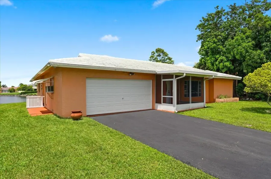 9401 NW 70 Place, Tamarac, FL 33321 - #2