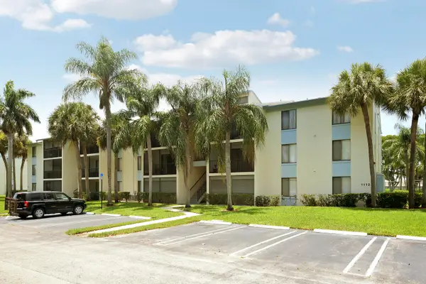 1112 Green Pine Boulevard #G1, West Palm Beach, FL 33409