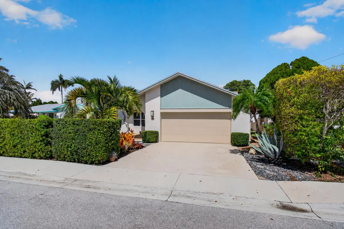 1315 N Lakeside Drive, Lake Worth Beach, FL 33460 - #1