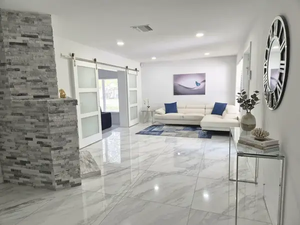 1029 Omar Road, West Palm Beach, FL 33405