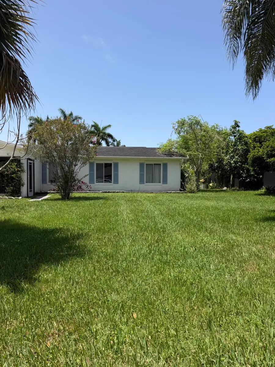 3079 Indian Trail, Lake Worth, FL 33462 - #2