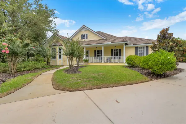 7900 Saddlebrook Drive, Port St Lucie, FL 34986