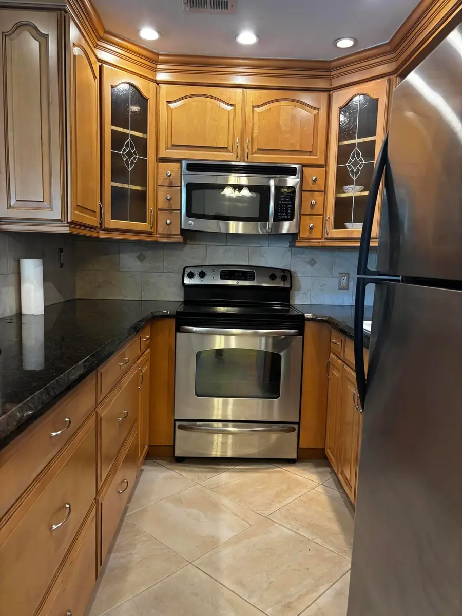 13 Chatham A, West Palm Beach, FL 33417 - #2
