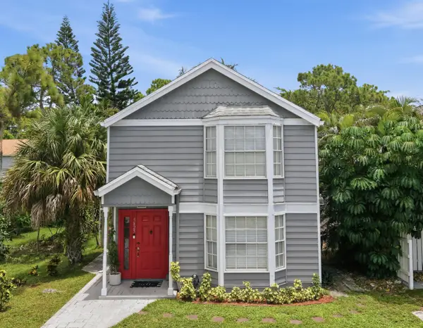 5825 Dewberry Way, West Palm Beach, FL 33415