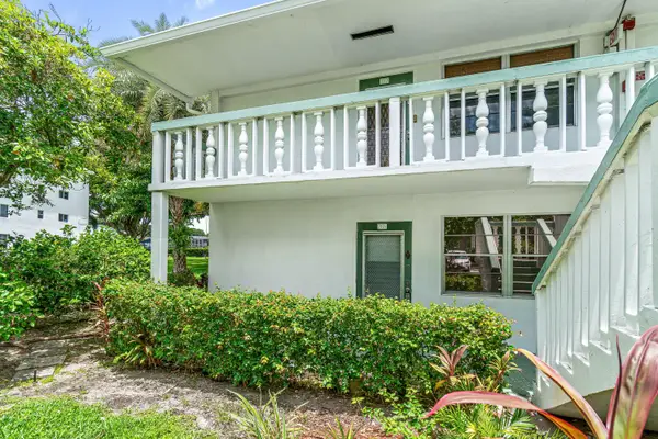 265 Newport R Drive #R, Deerfield Beach, FL 33442