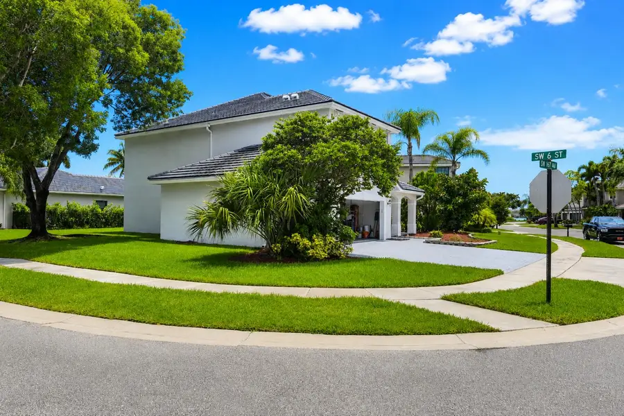 609 SW 167th Way, Pembroke Pines, FL 33027 - #2