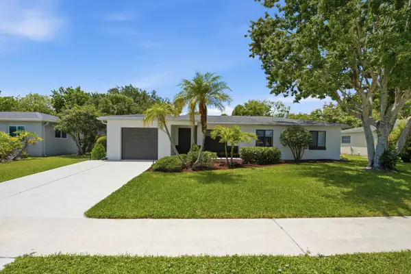 10660 Emperor Street, Boca Raton, FL 33428