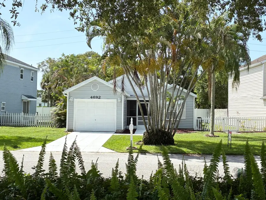 4692 Lakeside Circle, West Palm Beach, FL 33417 - #2