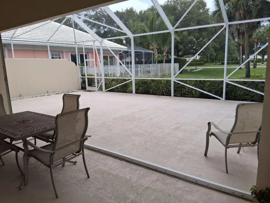 8465 Beaconhill Road, Palm Beach Gardens, FL 33410 - #3