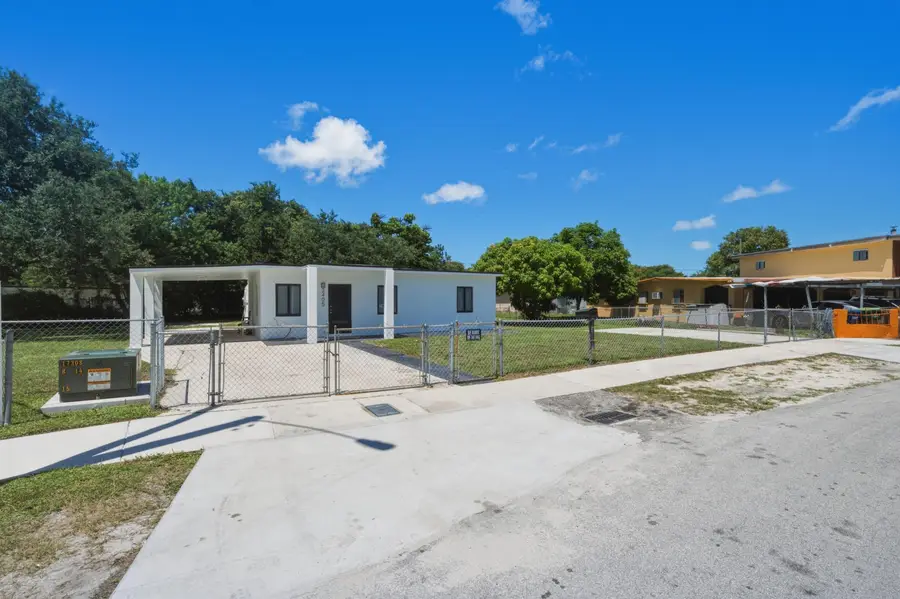 2405 NW 159th Road, Miami Gardens, FL 33054 - #2