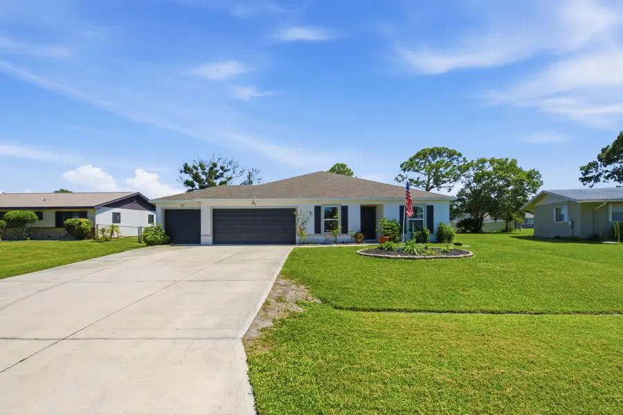 150 SW Lancaster Avenue, Port Saint Lucie, FL 34984 - #2