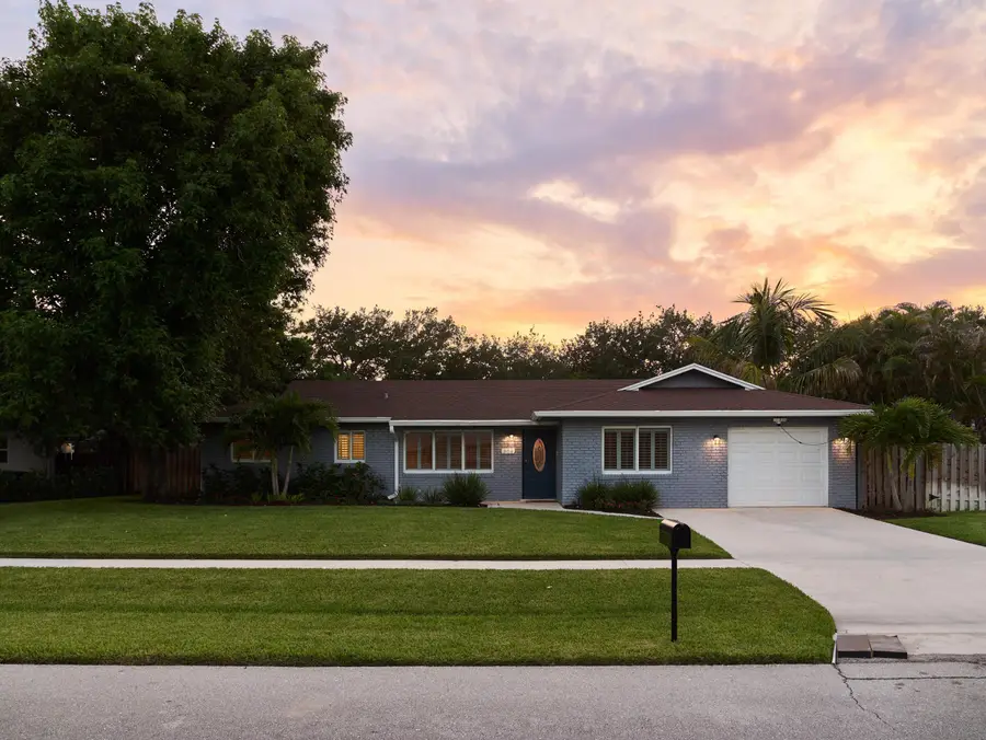 304 Circle W, Jupiter, FL 33458 - #2