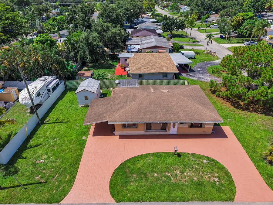 2100 N 57th Avenue, Hollywood, FL 33021 - #2