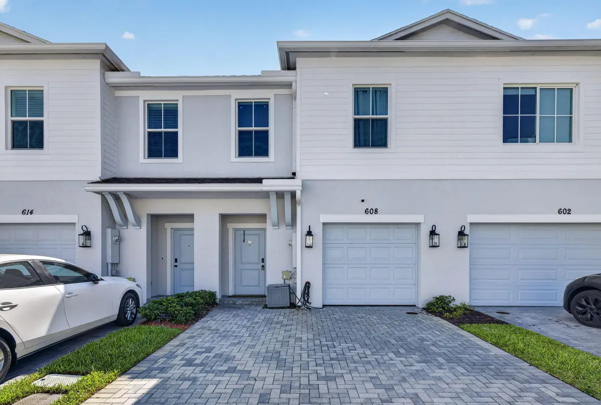 608 NE Waters Edge Lane, Port Saint Lucie, FL 34983 - #1