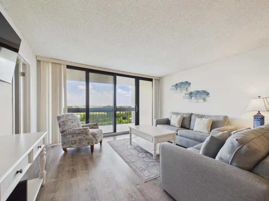 2400 Presidential Way #704, West Palm Beach, FL 33401 - #2