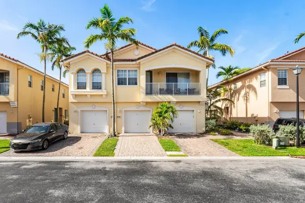 1808 Sonrisa Street, Riviera Beach, FL 33404