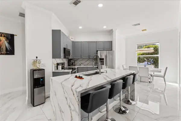 Address Withheld By Seller, Port St Lucie, FL 34987
